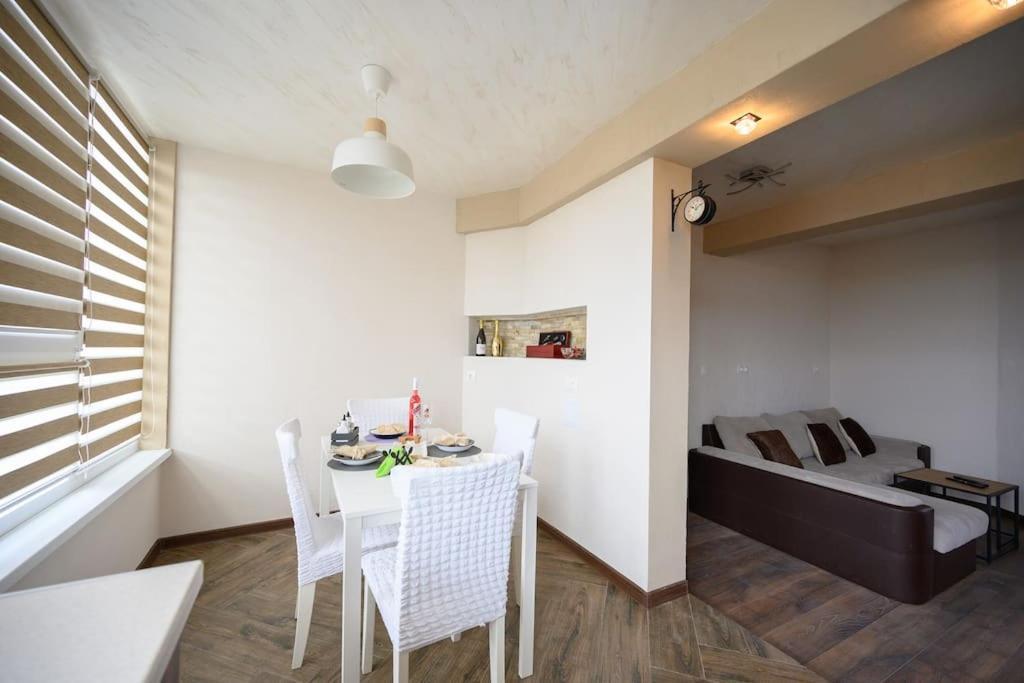 Sunset Luxury Apartment Varna Extérieur photo